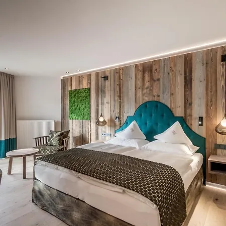 Superior Edelweiss Otel