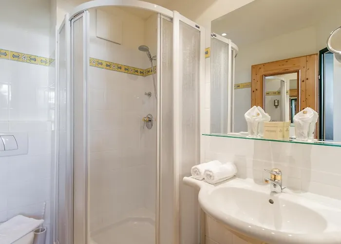 Superior Edelweiss Otel