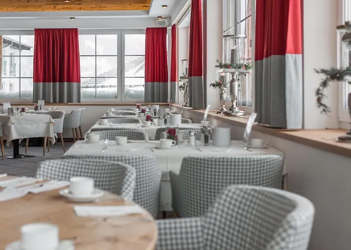 Superior Edelweiss Otel